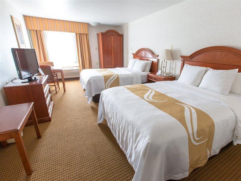 Quality Inn & Suites University Laramie Bagian luar foto