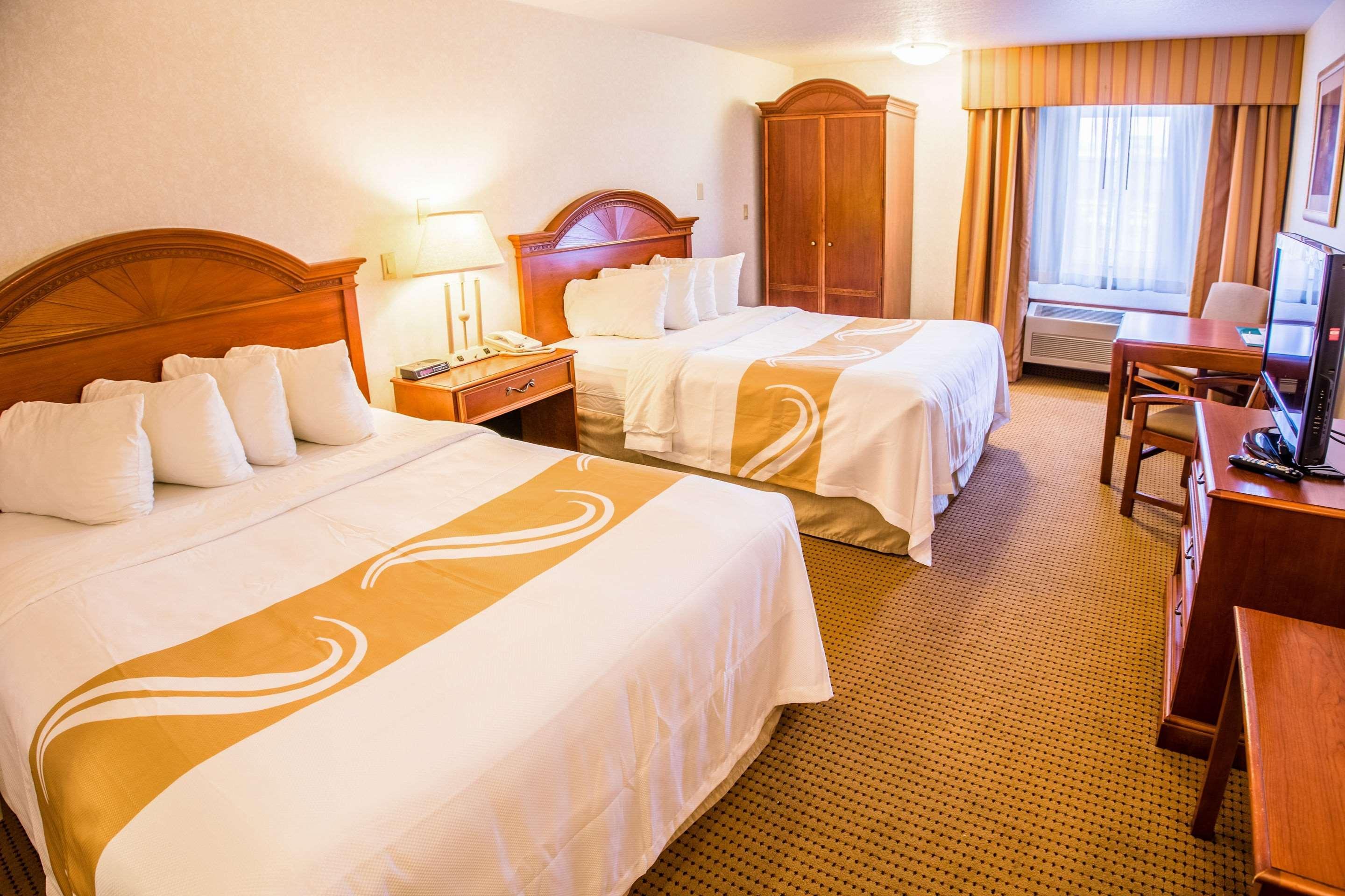 Quality Inn & Suites University Laramie Bagian luar foto
