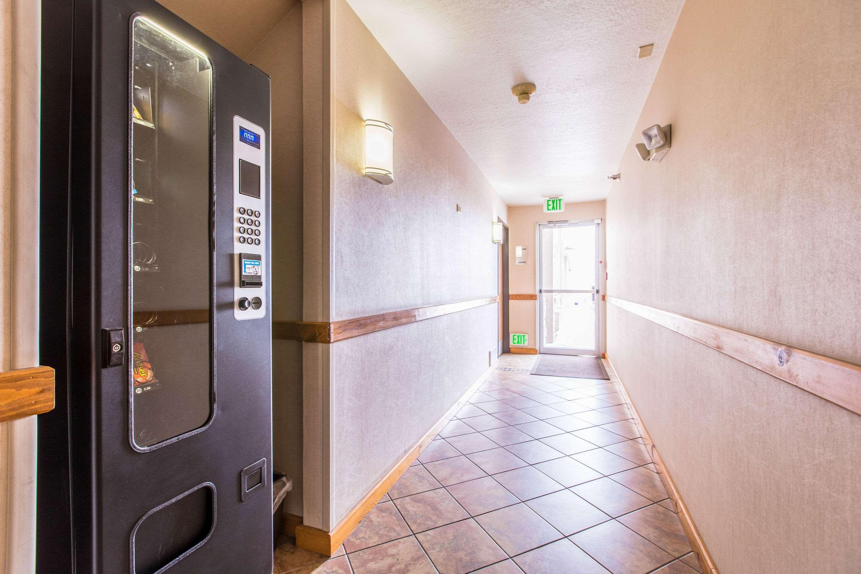 Quality Inn & Suites University Laramie Bagian luar foto