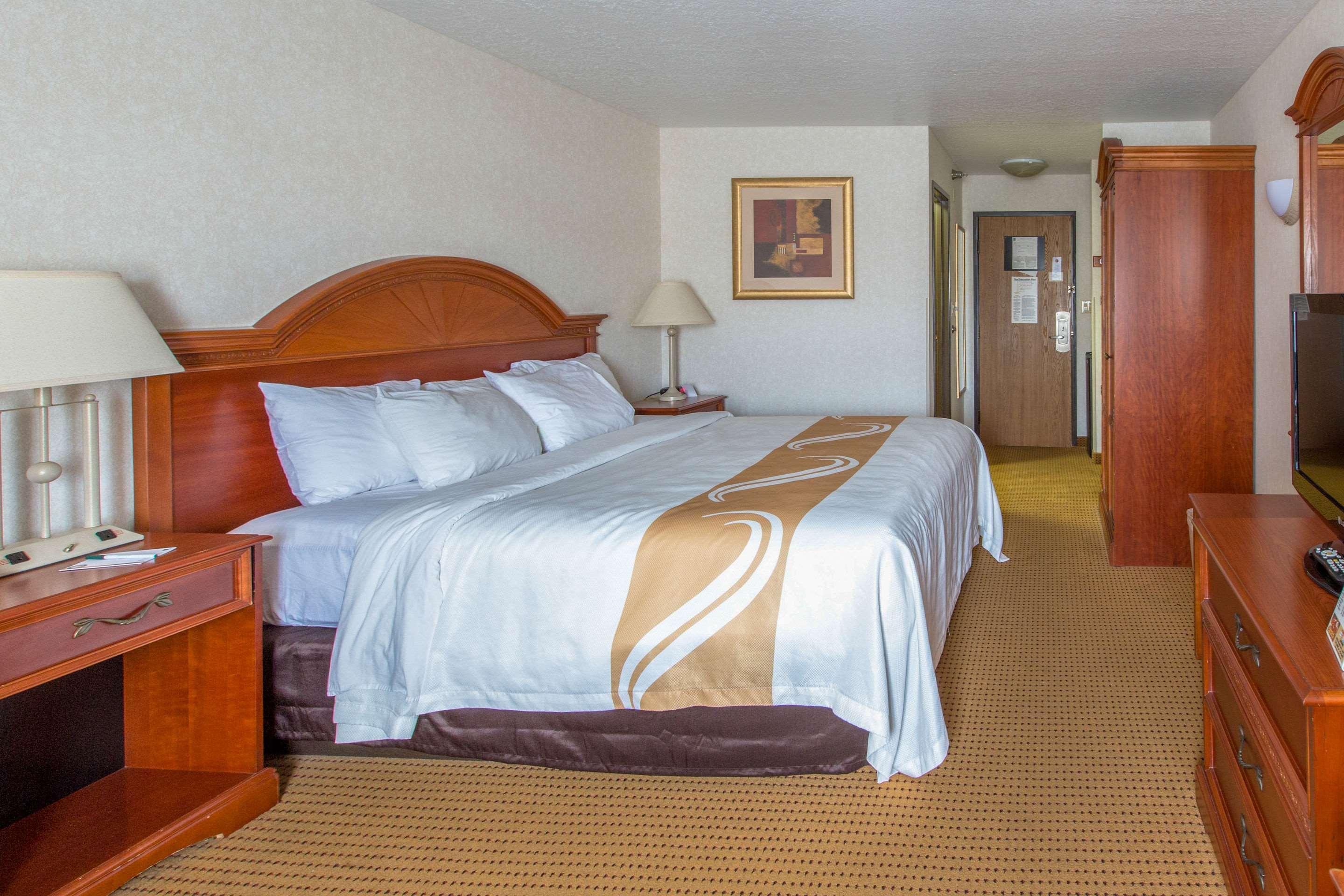 Quality Inn & Suites University Laramie Bagian luar foto