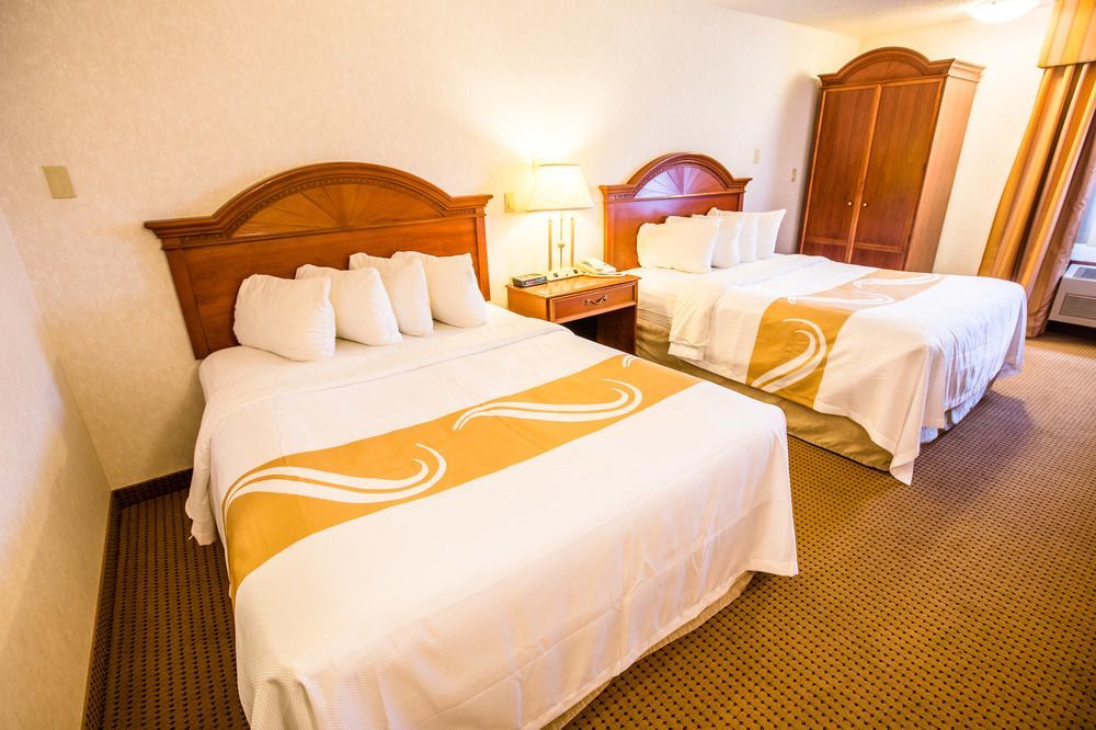 Quality Inn & Suites University Laramie Bagian luar foto
