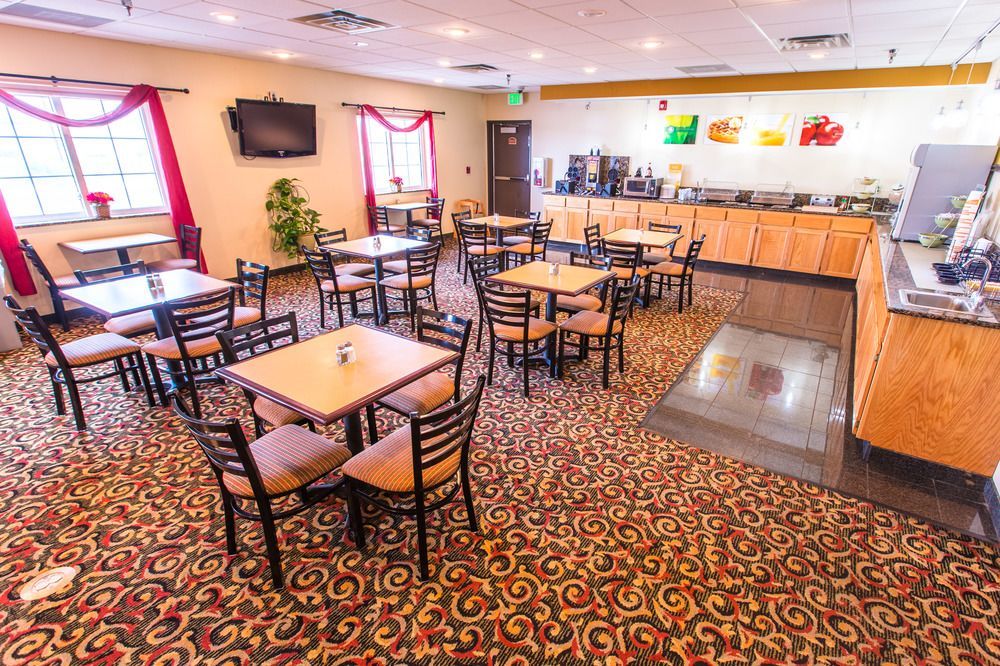Quality Inn & Suites University Laramie Bagian luar foto