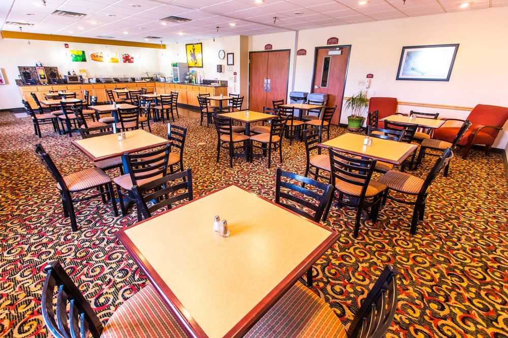Quality Inn & Suites University Laramie Bagian luar foto